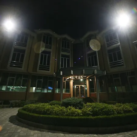 Dajti Park 4*