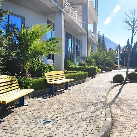 Resort Dajti Park 4*