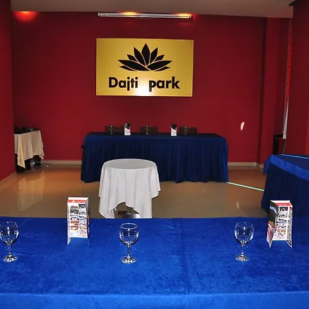 Dajti Park 4*